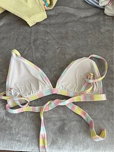 38 Beden Penti 38 beden bikini üstü