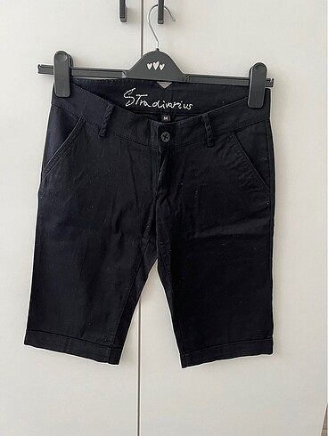 Stradivarius 34 beden şort