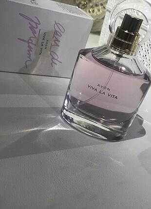 Avon parfüm