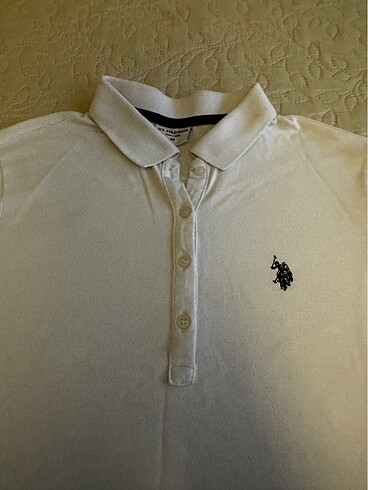 11-12 Yaş Beden beyaz Renk M beden lacoste