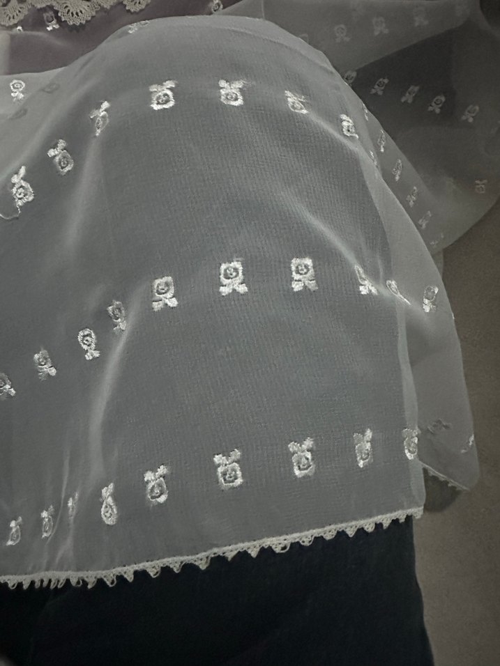 Dantel Detaylı Beyaz Vintage Kadın tülbent - Görsel 3