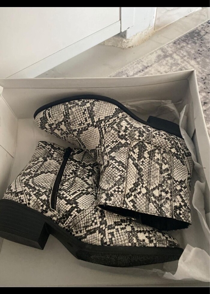 Deichman - Görsel 2