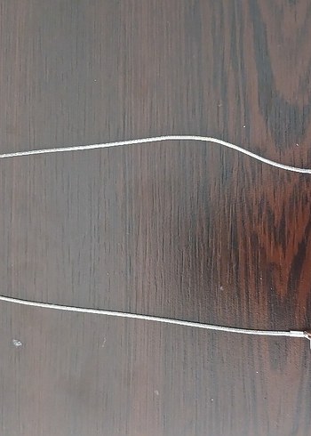 Uzun Zincir Detaylı Bej Batik Kadın Kolye - Görsel 3