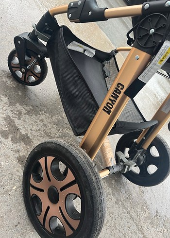 Kahverengi ve Gri Bebek Arabası - Görsel 3