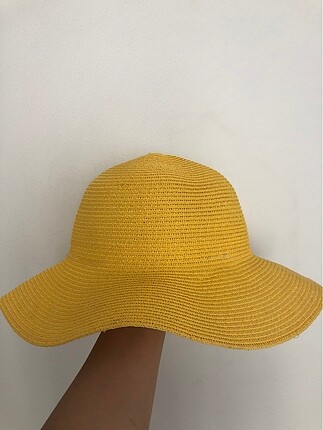 Sarı şapka