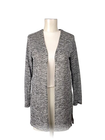 H&M Hırka %70 İndirimli.