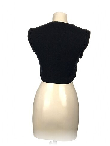 s Beden Trendyol & Milla T-shirt %70 İndirimli.