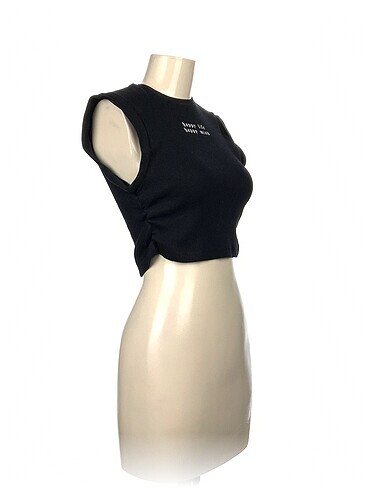 Trendyol & Milla Trendyol & Milla T-shirt %70 İndirimli.