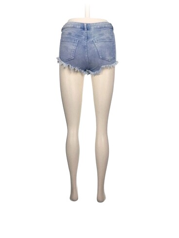 32 Beden H&M Jean / Kot Şort %70 İndirimli.