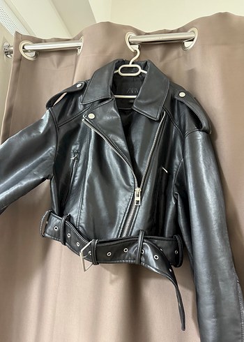 Zara Siyah Deri Biker Ceket