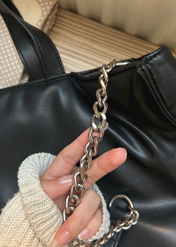 Bershka Bershka Deri Zincir Askılı Kadın Çanta