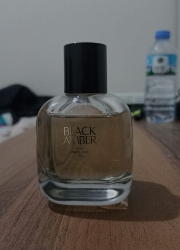 Zara black amber 