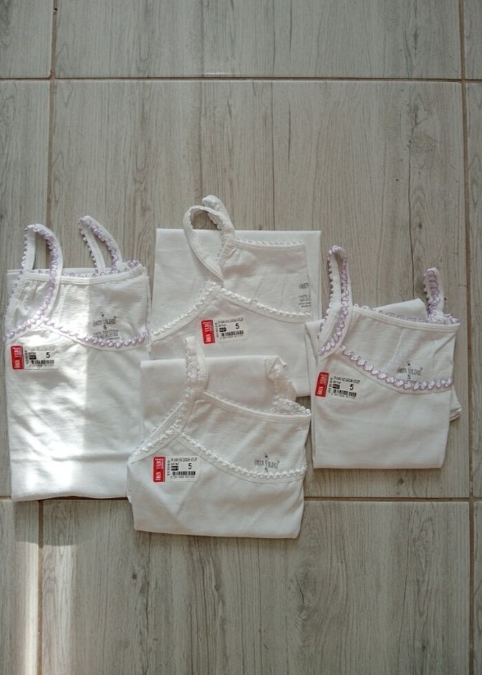 4 adet kız çocuk atlet - Görsel 2