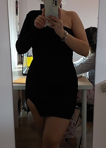 l Beden Siyah tek omuz mini dar elbise