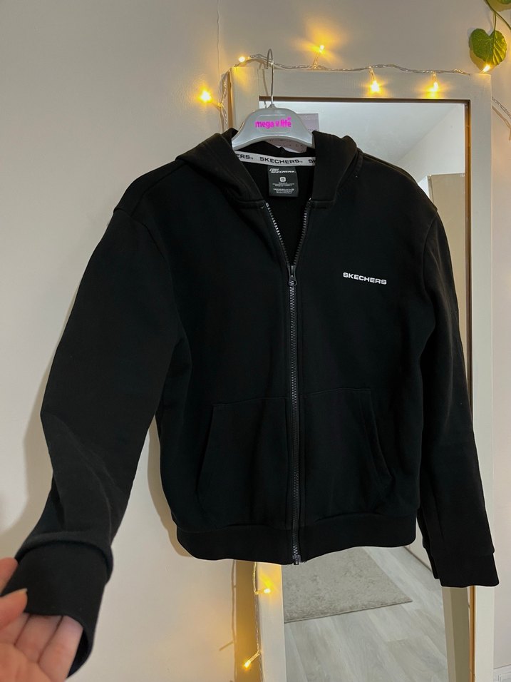 Skechers Siyah Kapüşonlu Fermuarlı Kadın Ceket - Görsel 2