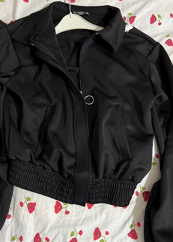 Siyah Yüksek Yakalı Kadın Ceket - Görsel 5