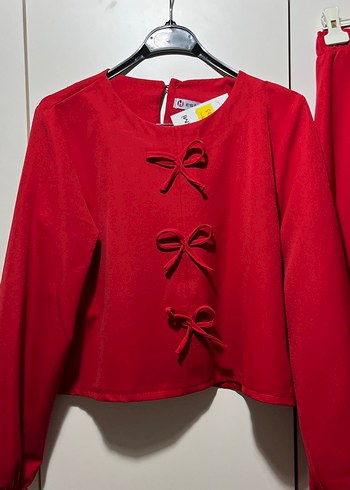 Kırmızı Kadın Takım - Görsel 3