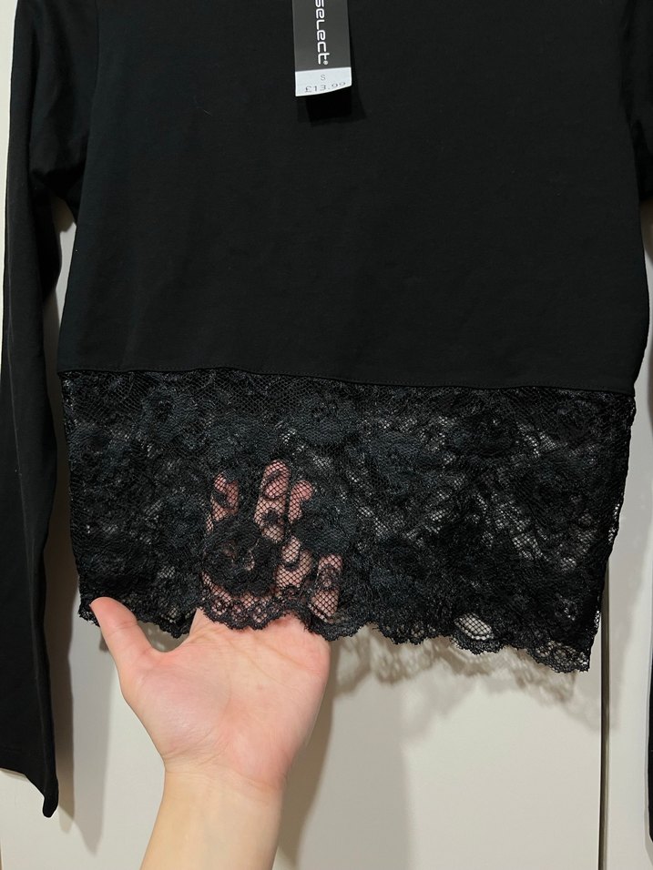 Siyah Dantel Detaylı Uzun Kollu  Bluz - Görsel 2