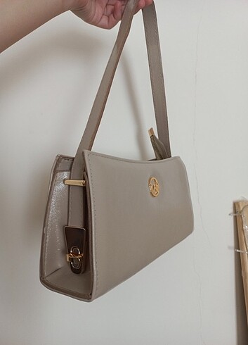 Michael Kors Omuz çantası