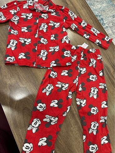 24-36 Ay Beden kırmızı Renk Minnie mause LCW pjama takımı