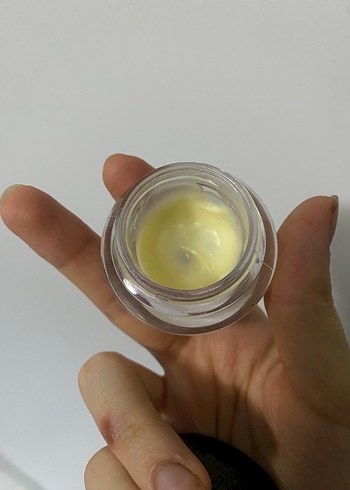 Bobbi Brown makyaj bazi - Görsel 2