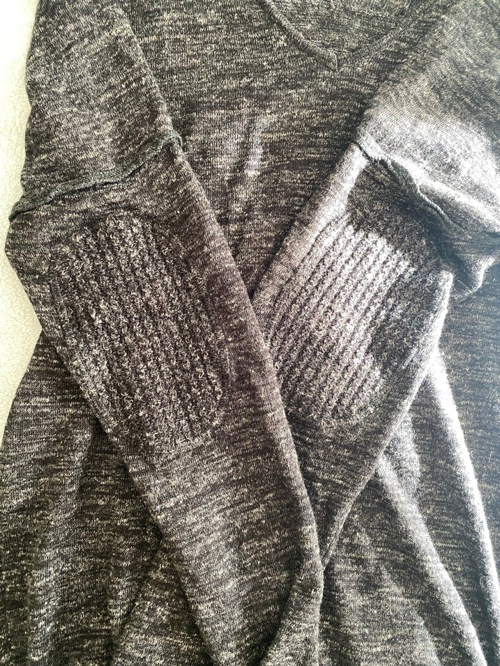 Gri V Yakalı Kadın bluz - Görsel 3