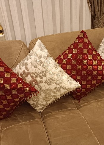 Kırmızı ve Gri El işi Boncuk İşlemeli Kirlent Kilifi - Görsel 5