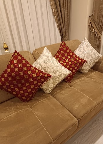 Kırmızı ve Gri El işi Boncuk İşlemeli Kirlent Kilifi - Görsel 4