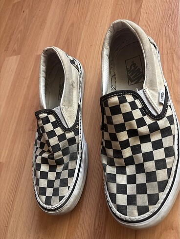 42 Beden Vans ayakkabı 42 numara