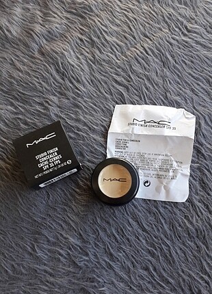 Mac Studio Finish Concealer