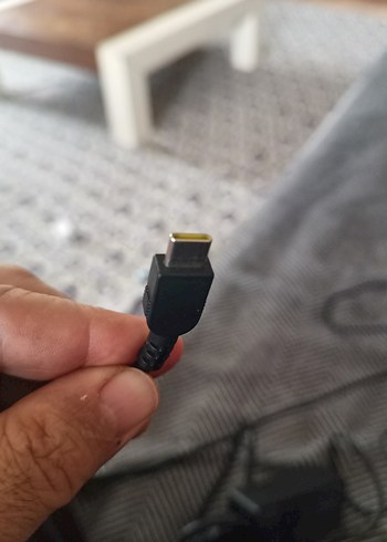 Lenovo Siyah Dizüstü Şarj Adaptörü - Görsel 8