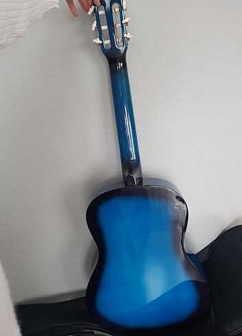  Ohri mavi gitar