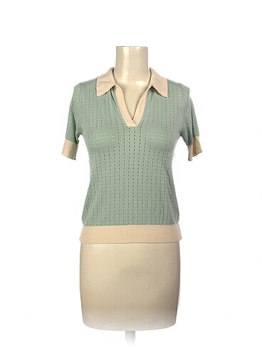 Dilvin T-shirt %70 İndirimli.