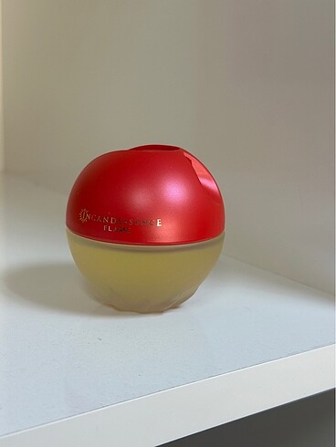 Avon AVON INCANDESSENCE FLAME