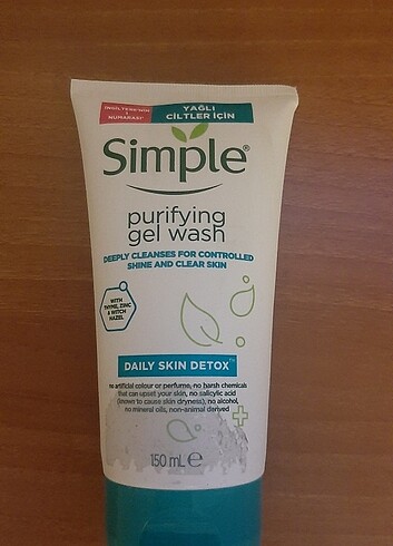 Simple yağlı cilt arındırıcı yıkama jeli
