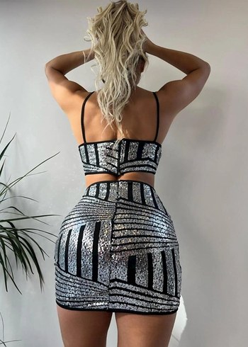 Gumus pul payetli etekli takim - Görsel 2