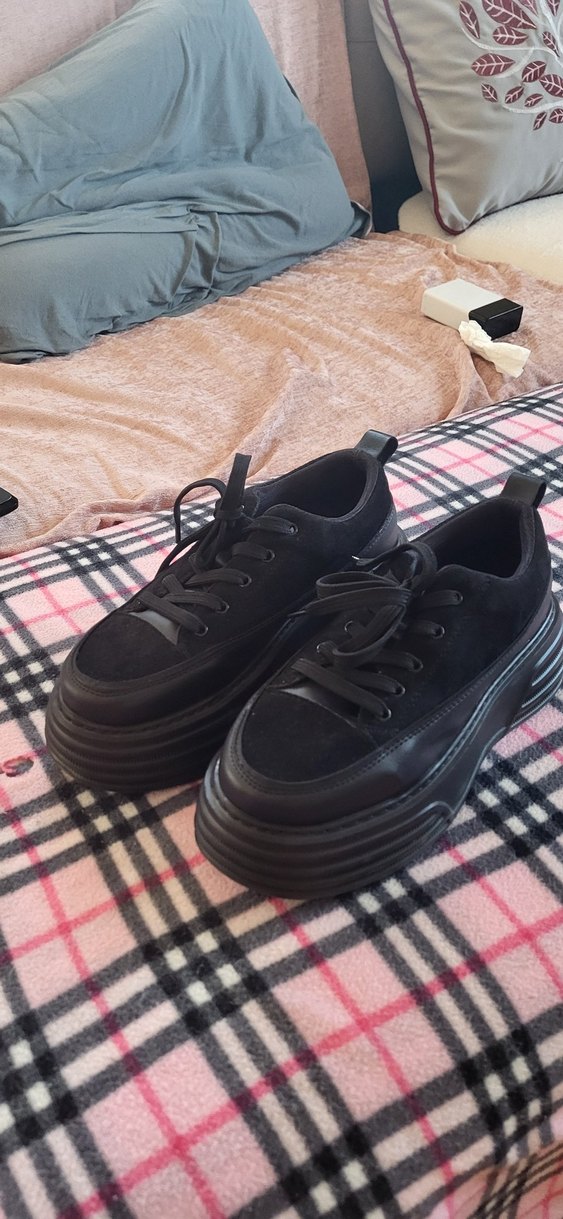 Siyah Gotik Platform Kadın Spor Ayakkabı - Görsel 2