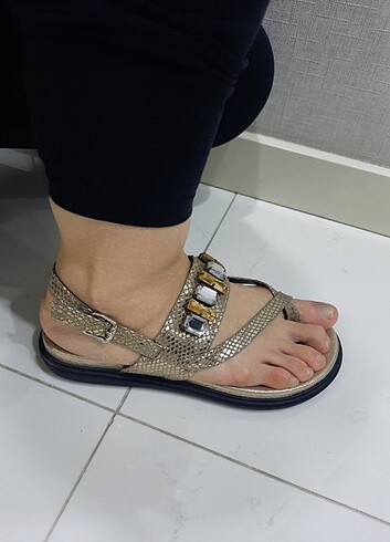 Bayan sandalet 38 no