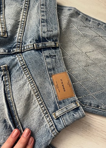 Diğer Zara model taşlı jean