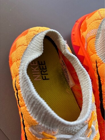 38 Beden turuncu Renk Nike free