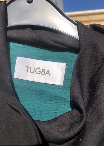 Drapeli Siyah Deri ceket gömlek ve etek - Görsel 2