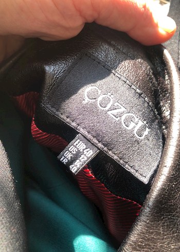 Drapeli Siyah Deri ceket gömlek ve etek - Görsel 6