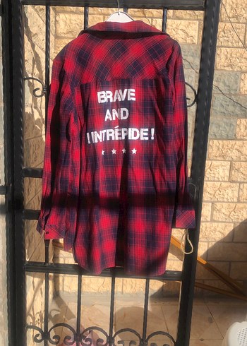 Kemer Detaylı Kırmızı Kareli Uzun Kollu Gömlek - Görsel 2