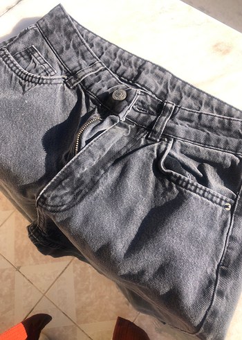 Gri Kadın Kot Pantolon Bel Detaylı - Görsel 2