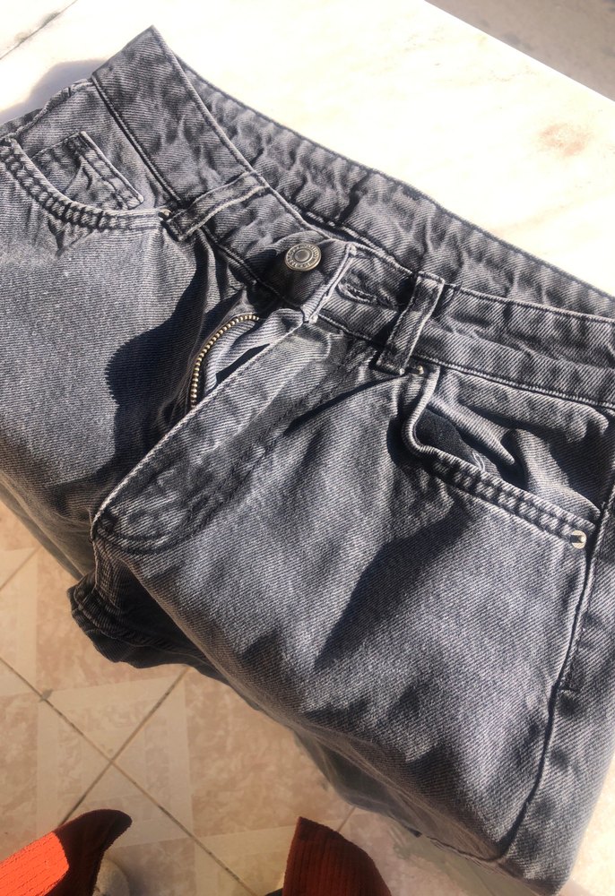 Gri Kadın Kot Pantolon Bel Detaylı - Görsel 2