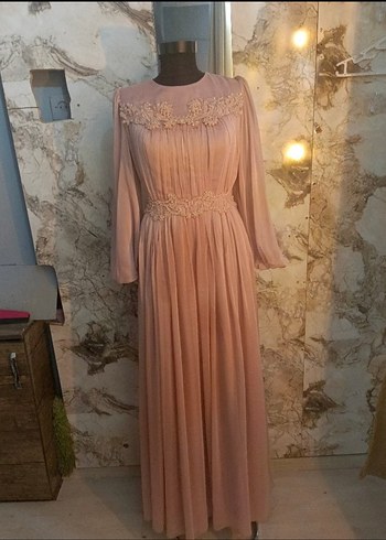 Tüllü Nakışlı Uzun Tesettür Abiye Elbise - Görsel 5