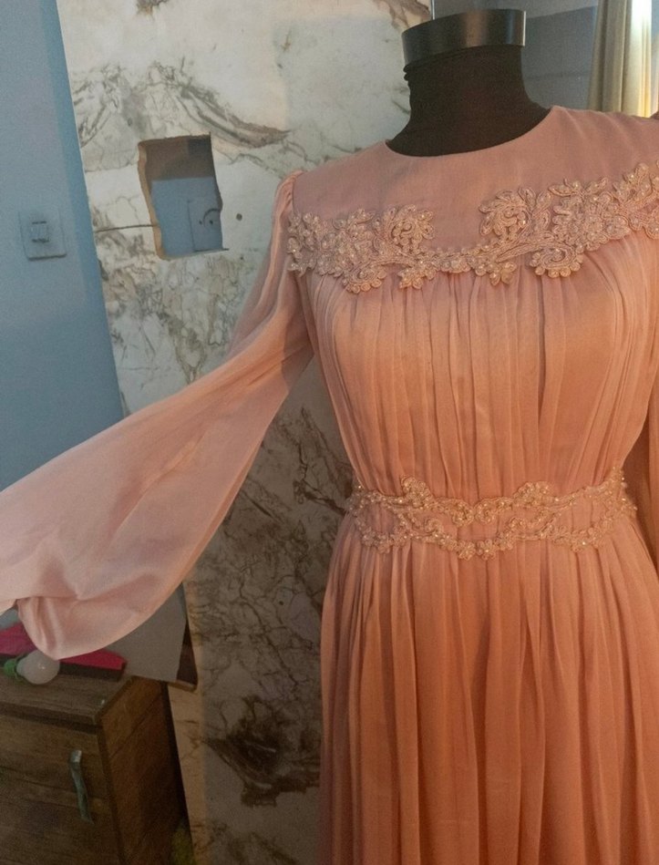 Tüllü Nakışlı Uzun Tesettür Abiye Elbise - Görsel 4