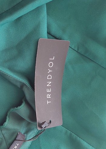 Tek Kollu Balık Yeşil Abiye Elbise - Görsel 5