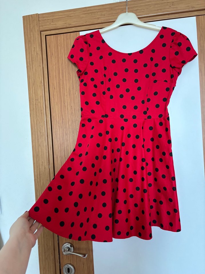 Kırmızı Siyah Puantiyeli Çan Elbise - Görsel 3