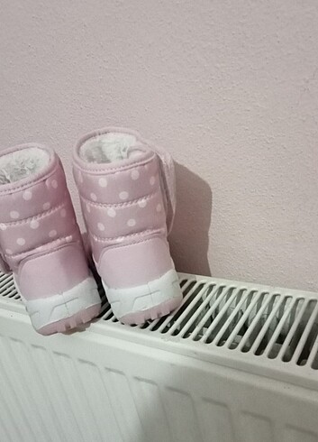 LC Waikiki Kız çocuk bot